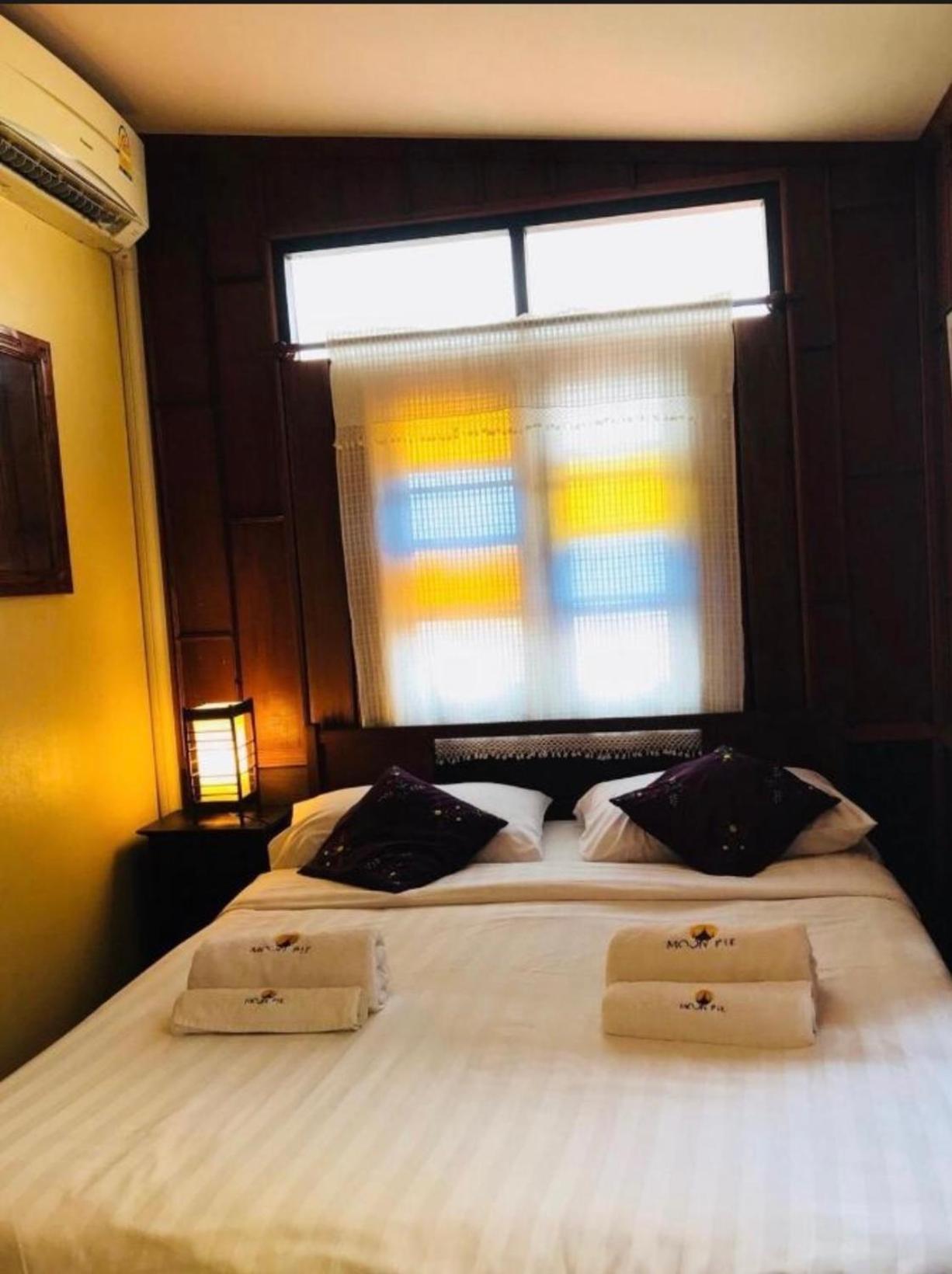 Nearthepark Boutique House Hostel เชียงใหม่ ภายนอก รูปภาพ